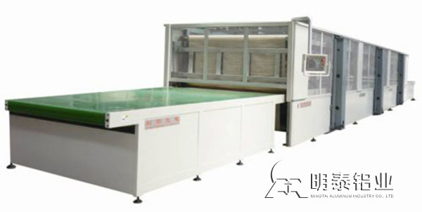 鋁合金層壓機(jī)用5052寬幅鋁板、6061鋁合金板材好處多多