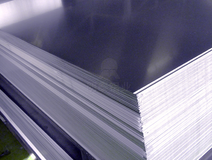 河南明泰鋁業(yè)5052鋁板價格.jpg 河南明泰鋁業(yè)5052鋁板價格.jpg