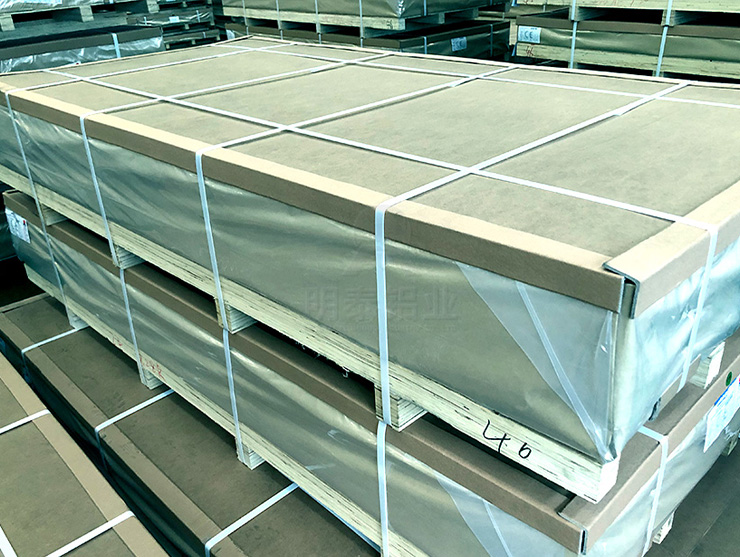 6061 CNC加工鋁板：規(guī)格齊全，表面覆膜